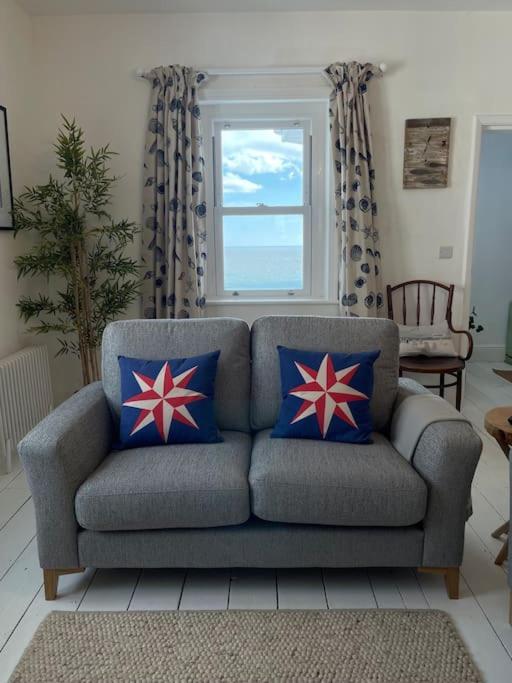 Top Deck - Fresh, Stylish Seaside Apartment Ventnor Exterior foto